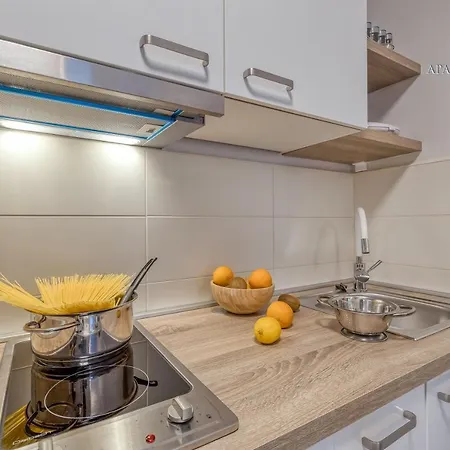 Apartment Nina Pazin Exterior foto