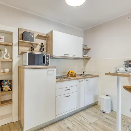 Apartment Nina Pazin Exterior foto